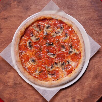 Салями с грибами (Milano) 30 см в STRAGUSTO по цене 760 ₽