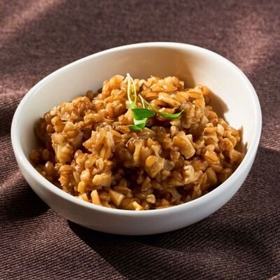 Полбяная каша с белыми грибамив База по цене 580 ₽