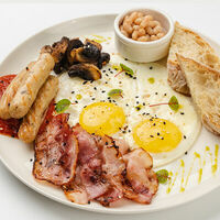 Английский завтрак в Весна