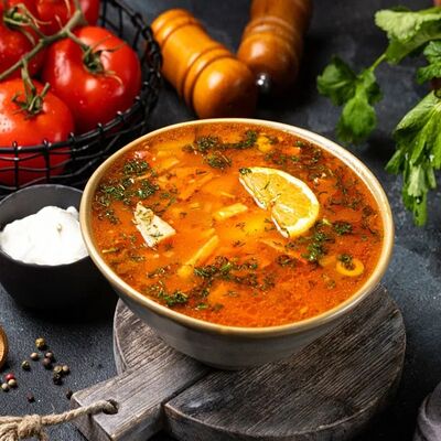 Суп Сборная солянка в Лавашура по цене 550 ₽