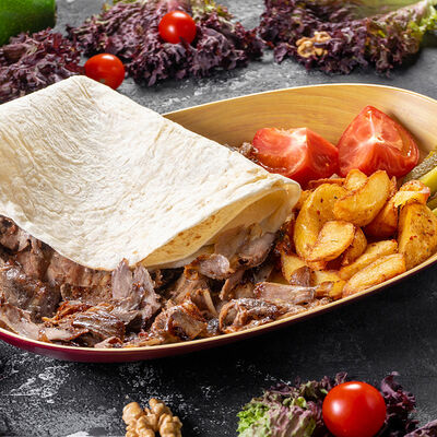 Донер-кебаб в Chef Burger & Doner по цене 930 ₽