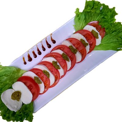 Салат Капрезе в Кафе Уют по цене 775 ₽