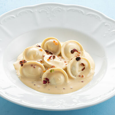 Пельмени из лосося и трески с соусом из топленого молока в Терраса по цене 1190 ₽