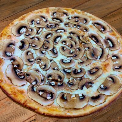 Пицца Грибная в Мате по цене 660 ₽