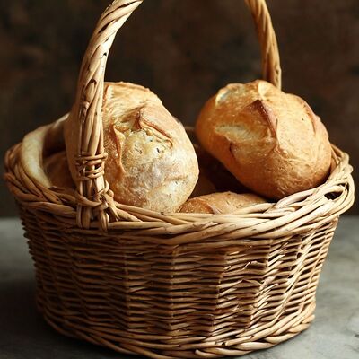 Хлебная корзинав Мимино restaurant по цене 310 ₽