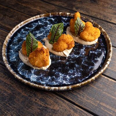 Хрустящая цветная капуста в сухарях в LuckyDze по цене 540 ₽