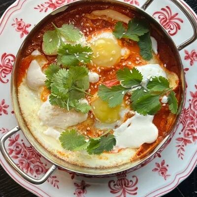 Шакшука в Salva dor bistro по цене 450 ₽