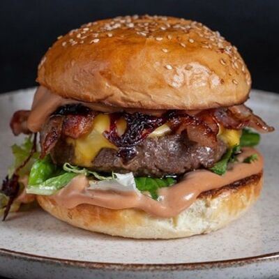 Бургер Мясной хулиган в Ermashov Group по цене 295 ₽