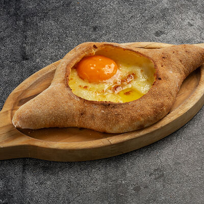 Хачапури по-аджарски мини в BeerLogovo по цене 410 ₽