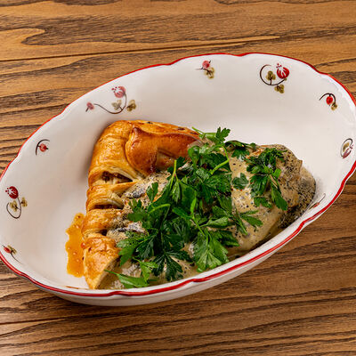 Куриное филе в пряных специях с крупеником и сливочным муссом в Казак по цене 950 ₽