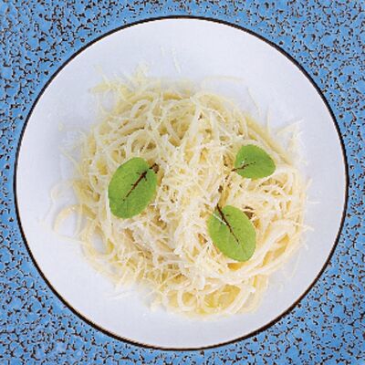 Паста с пармезаном и ароматом трюфеля в Тальятелло по цене 450 ₽