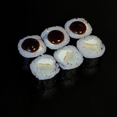 Хосомаки с омлетом и сыром в Pipizza по цене 215 ₽