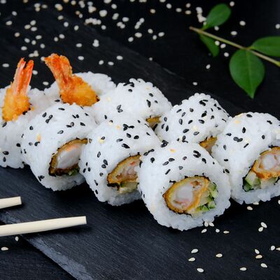 Ролл Япония в Суши и Роллы по цене 679 ₽