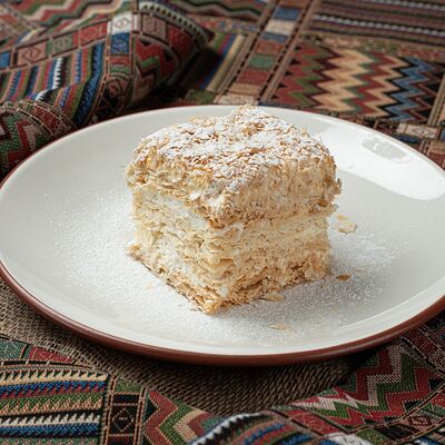 Наполеон в Чё? Харчо! по цене 610 ₽