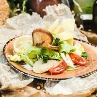 Салат Цезарь в Пиццерия Перчик