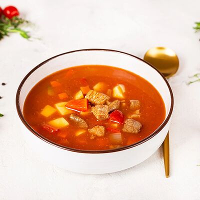 Суп Гуляш по-венгерски в У Палыча. С пылу, с жару! по цене 414 ₽