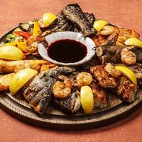 Рыбное ассорти на углях в Авлабар