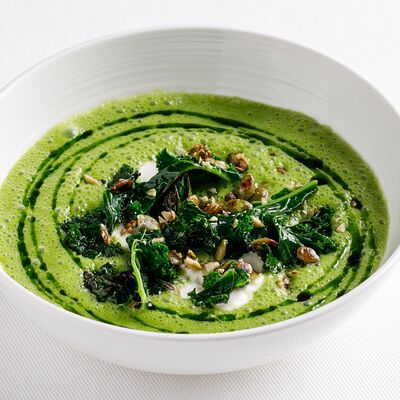 Велюте из брокколи со страчателлой и кейломв Harvest по цене 690 ₽