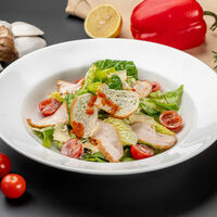 Салат Цезарь с курицей в Ресторан Крыша бар