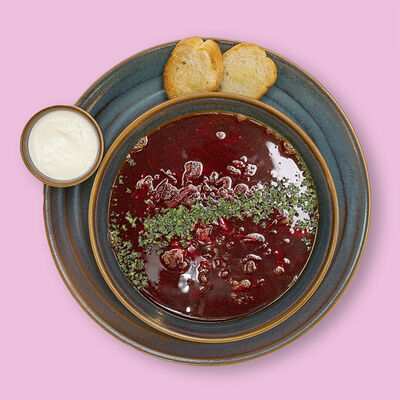 Борщ со сметаной в Додома по цене 620 ₽