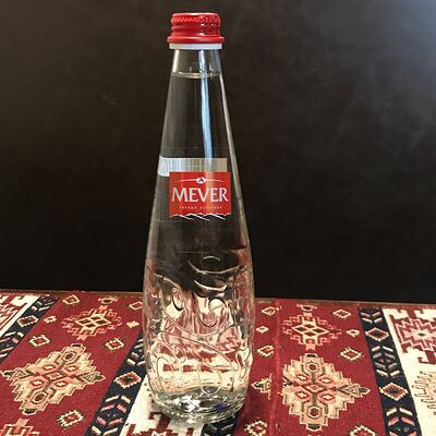 Вода негазированная Mever в Хинкальная Легенда по цене 240 ₽