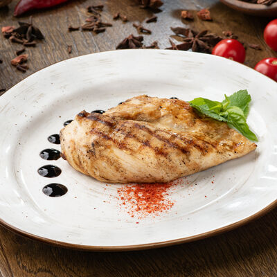 Цыпленок на гриле в Соседи Home Cafe по цене 550 ₽