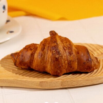 Круассан с абрикосом в Пекарня Буханка по цене 195 ₽