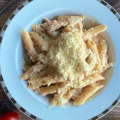 Пенне с цукини и курицей в Salento по цене 470 ₽