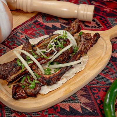 Корейка барашка в Хинкальная 63 по цене 1350 ₽