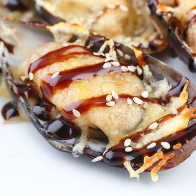 Мидии в сырном соусе в IONOTO по цене 490 ₽