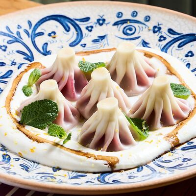 Хинкалиоли с малиной в NANA Pirveli по цене 565 ₽