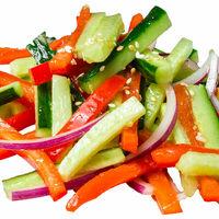 Салат из огурцов и паприки в AzianА