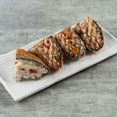 Сэндвич-ролл с тунцом в ЗАИМБИРЬ по цене 460 ₽