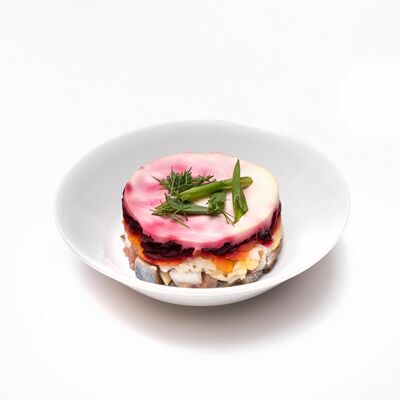 Салат сельдь под шубой в Три жены по цене 76