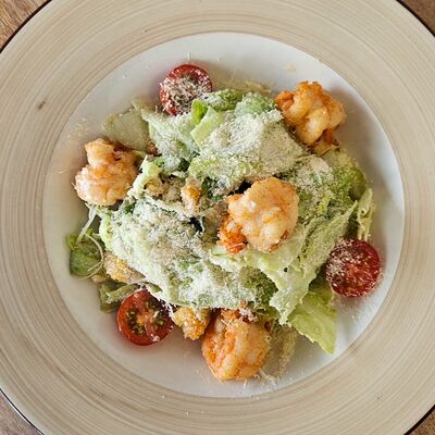 Цезарь с креветками в Time to Coffee по цене 780 ₽