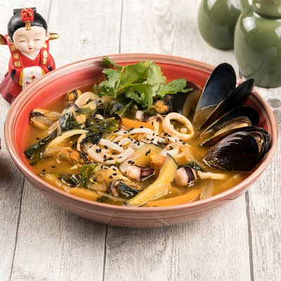 Хемуль Чампон удон в ТаКима по цене 610 ₽