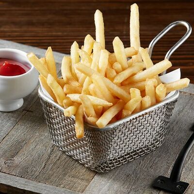 Картофель фри в Линдерхоф по цене 495 ₽