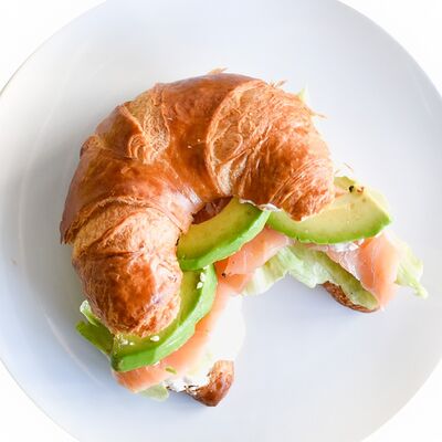 Круассан с лососем в Дом еды по цене 329
