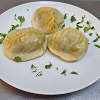 Манты с бараниной в Греки и узбеки