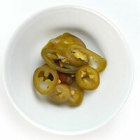 Острый перчик халапеньо в Три жены