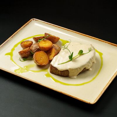 Томленая буженина в горчичном соусев Pinta Haus по цене 790 ₽