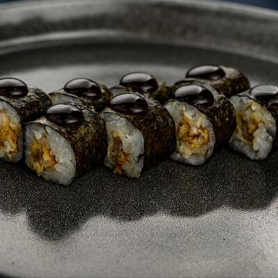 Мини-ролл с угрём в Роллинка по цене 250 ₽