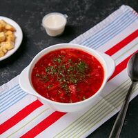 Борщ со сметаной в Светлая пекарня