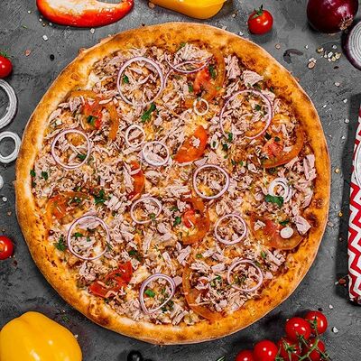 Пицца с Тунцом 33см в Суши Пати по цене 1000 ₽