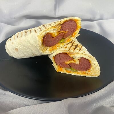 Дабл Хот-дог с охотничьей колбаской в Doner Time Shawarma по цене 315 ₽