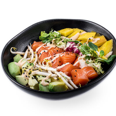 Поке с лососем в Wok & Roll по цене 730 ₽