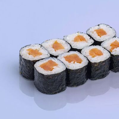 Маки с лососем в EDOO Rolls & Pizza по цене 349 ₽