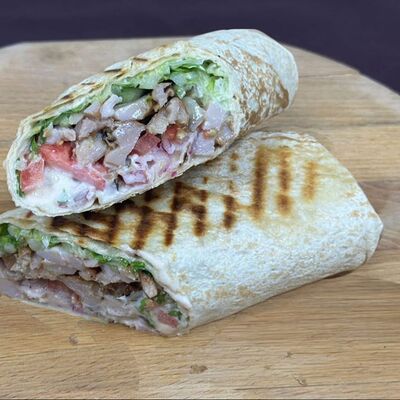 Шаверма с куриным мясом в ХИНКАЛИ ВАРИМ! по цене 470 ₽