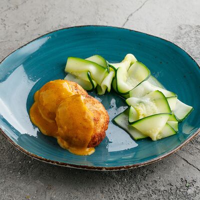 Рыбные котлеты с гарниром из молодых кабачков в Пряности & Радости на Васильевском по цене 690