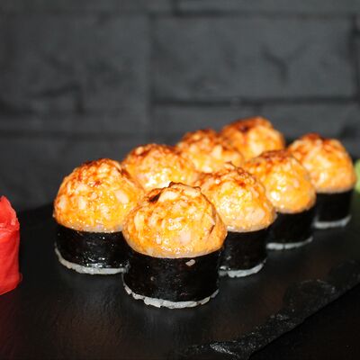 Запеченный острый с креветками в Суши Пати по цене 540 ₽